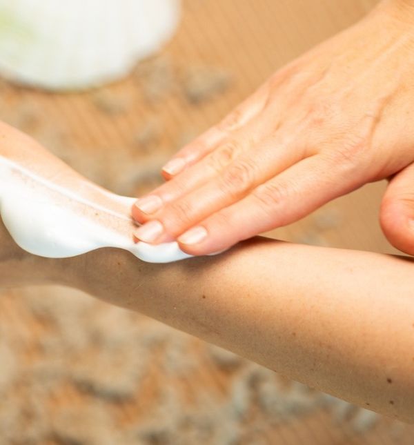 Zašto tvoja koža ljeti treba dekspantenol više nego ikad