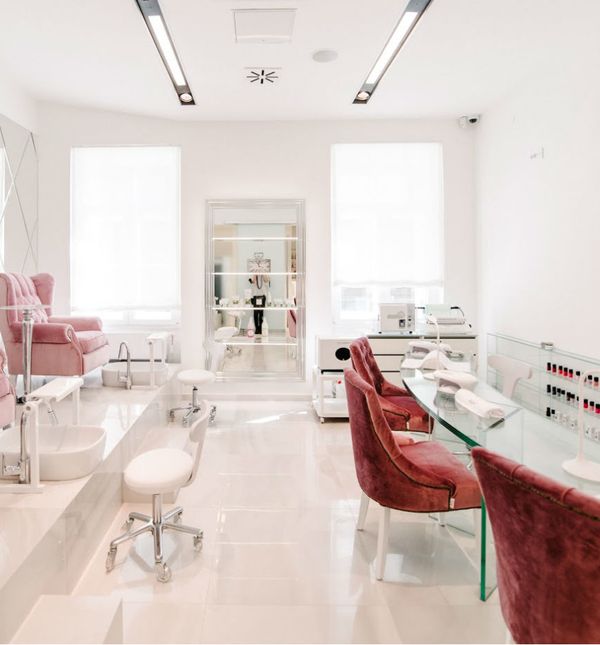 Zagrebački salon ljepote No. 26 Beauty Lounge klijentima nudi usluge uz kavu, čaj ili džin limunadu za potpuno opuštanje
