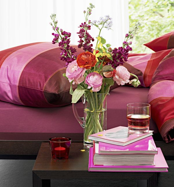 Osvježite izgled spavaće sobe cvijećem