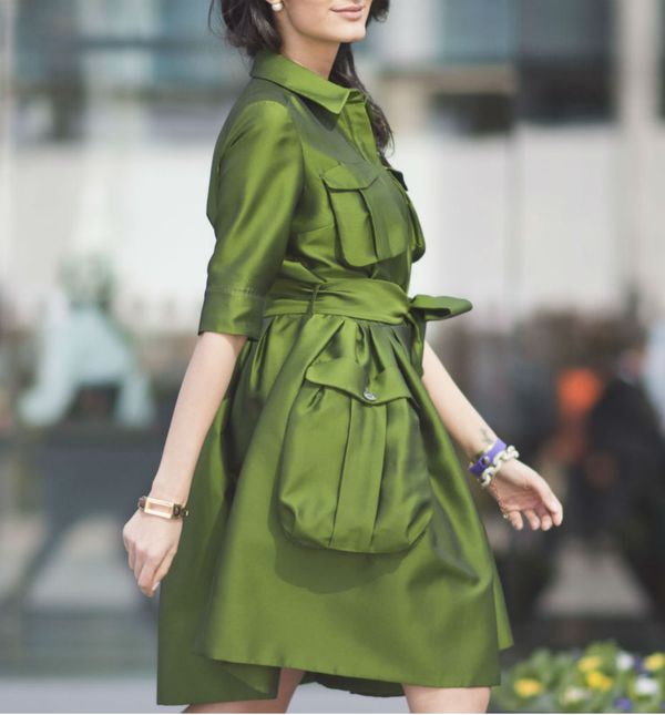 Žena u zelenoj haljini