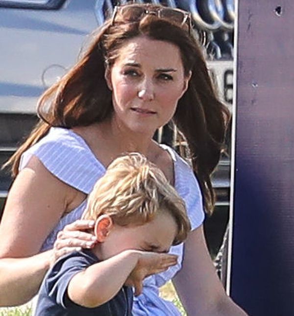 Catherine Middleton je brižna mama