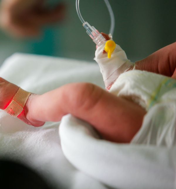 Prijevremeno rođena beba