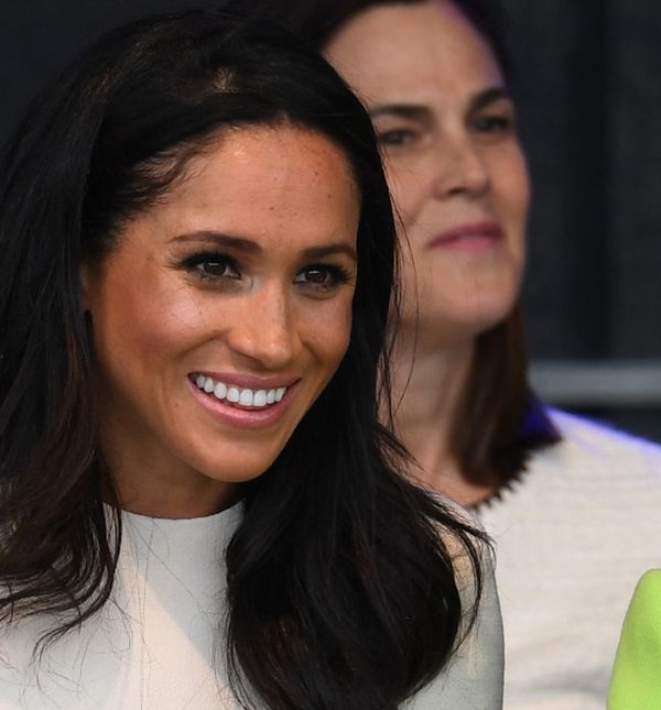 Meghan Markle izabrala je bež kreaciju modne kuće Givenchy