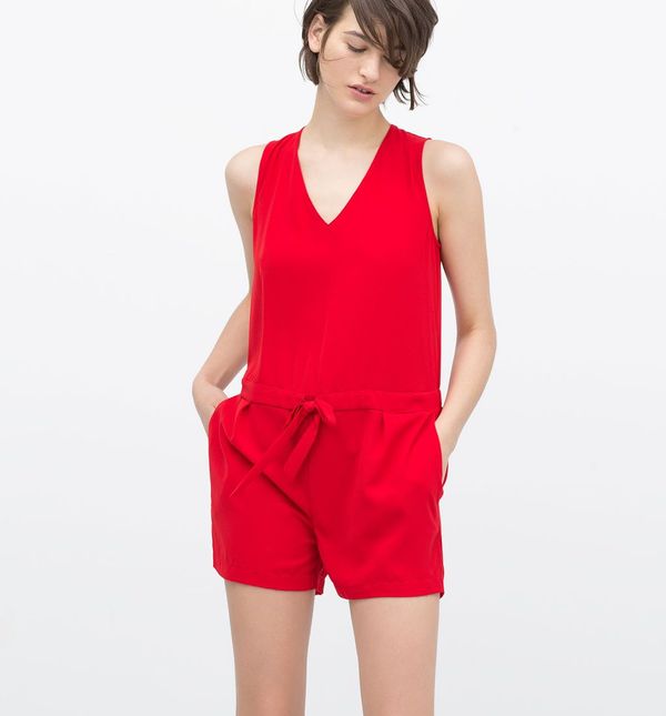 Crveni kombinezon više se ne nalazi u Zarinoj ponudi