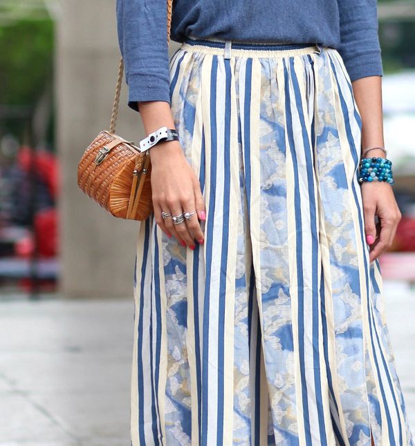 Duge suknje u svaku kombinaciju donose dozu glamura