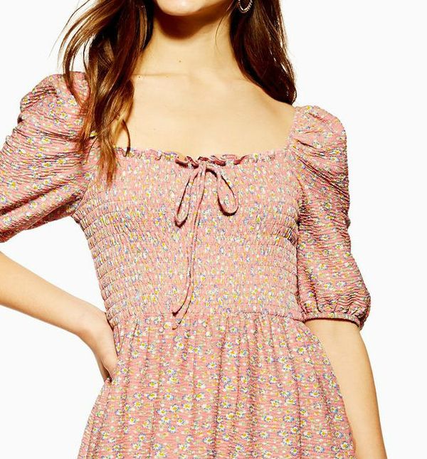 Na visokim temperaturama mnogi biraju mini haljine