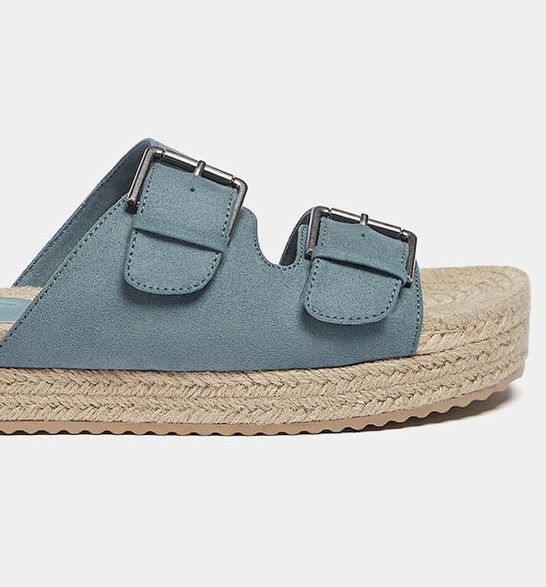 Pull&Bear, 29,99 eura