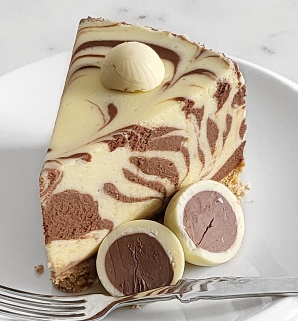 Isprobajte recept za zebra mousse tortu koja izgleda fantastično, a takav joj je i okus