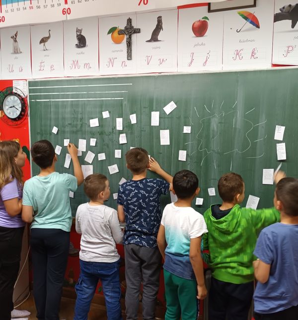 Mališani iz Područne škole Jamarica koja nudi prespavanac kao izvannastavnu aktivnost