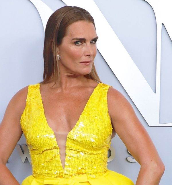 Brooke Shields u kroksicama na Tonyjima - 5