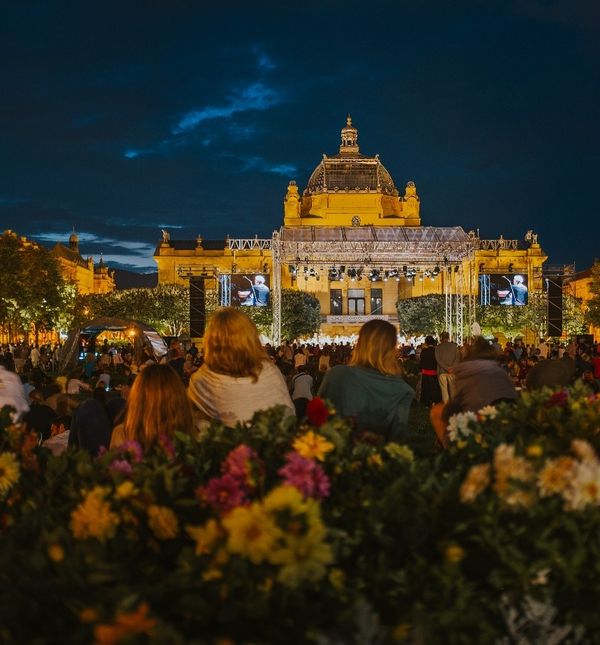 Klasika pod vedrim nebom!