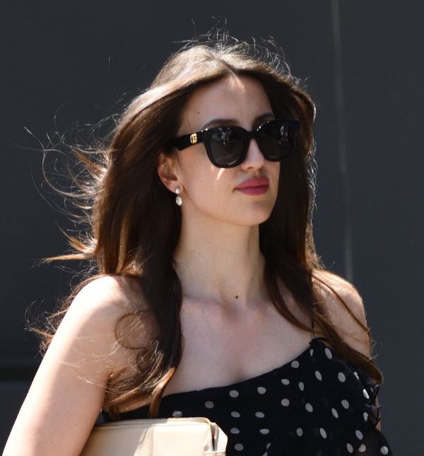 Zagrebačko street style izdanje u romantičnoj haljini s točkicama i volanima