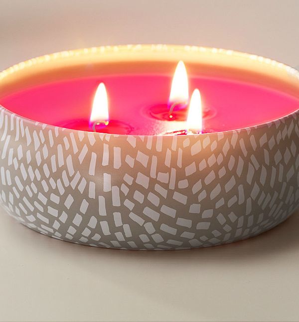 IKEA mirisna svijeća s mirisom sočne dinje i krastavca, 37,90 kn