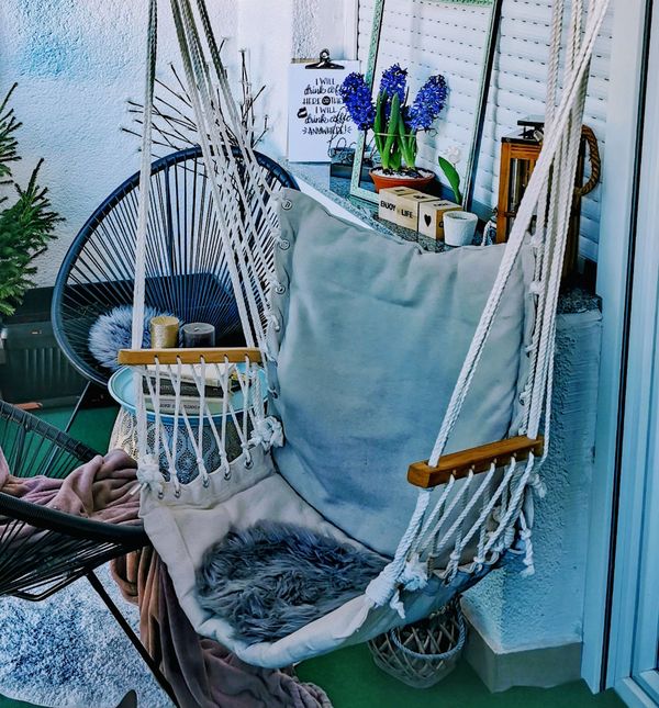 Balkon u Slavonskom Brodu na kojem će se ispijati kava, ali i raditi