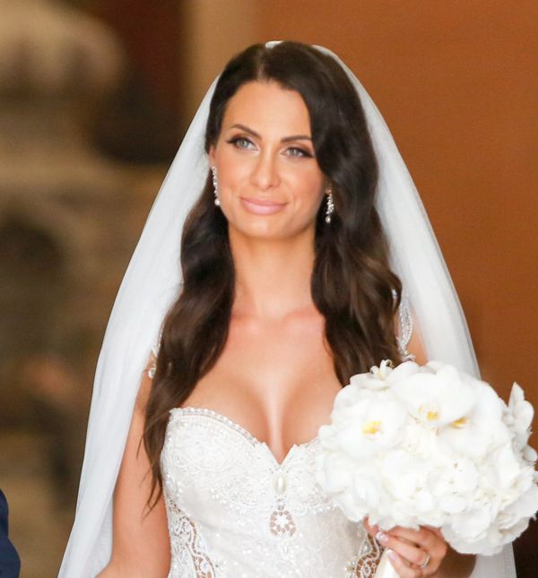 Ivana Vida izgledala je prelijepo u čipkastoj vjenčanici s biserima