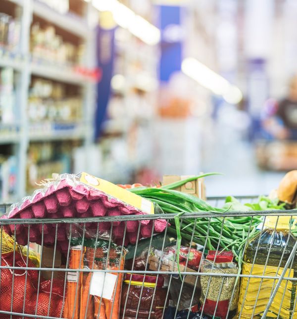 Pitati ili ne pitati da nas puste ispred sebe, vječna je dvojba