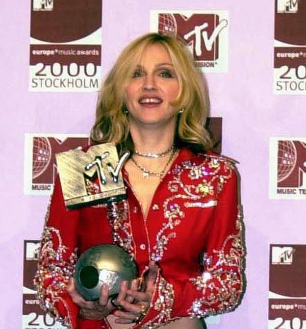 Madonna 2000. godine na dodjeli MTV nagrada u Stockholmu