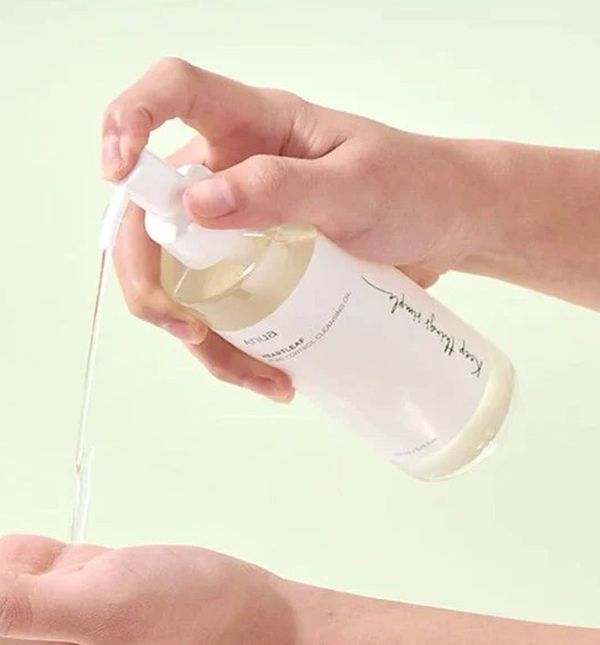 Anua Heartleaf Pore Control Cleansing Oil