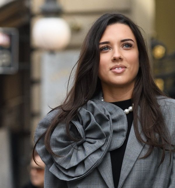 Zagrebačko street style izdanje u sjajnom sakou i gležnjačama