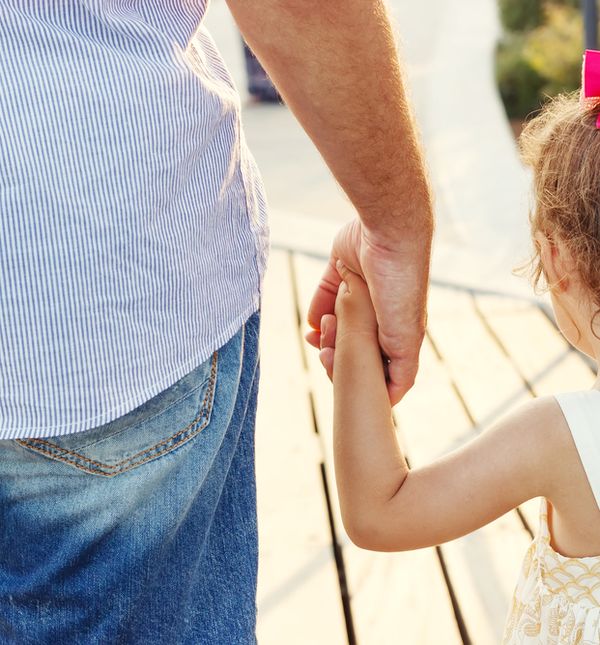 Nije svaki otac tata, kao što ne mora svaki tata biti otac jer tatom te proglašava dijete.