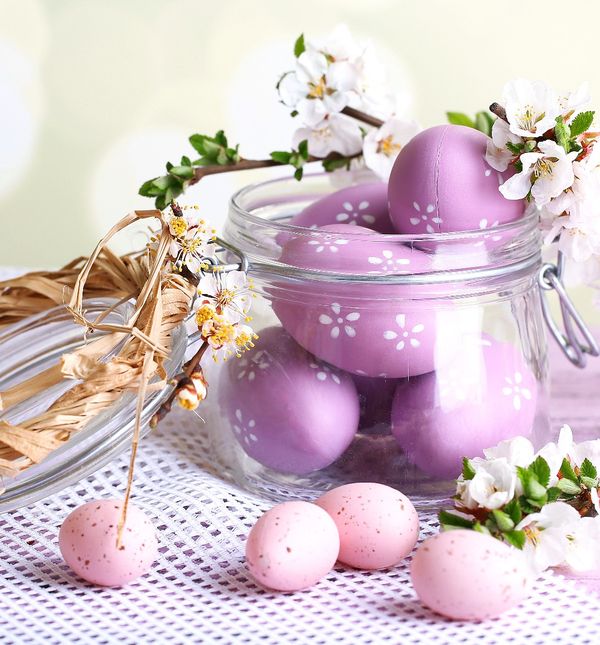 (Šarena) jaja u staklenci kao ukras doma