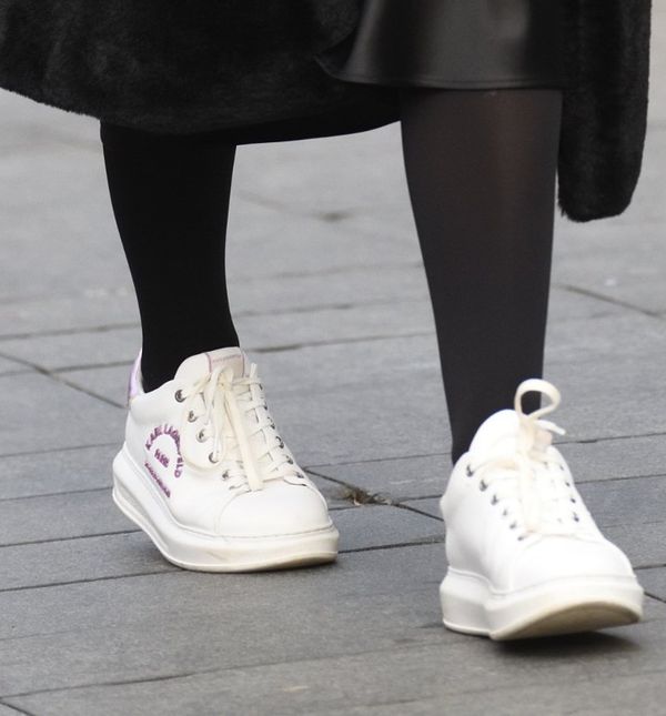 Bijele tenisice popularan su izbor među damama i gospodom na zagrebačkoj špici