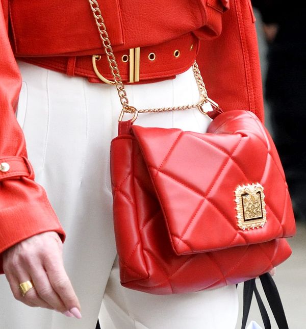 Crvena boja u street style izdanju sa zagrebačke špice