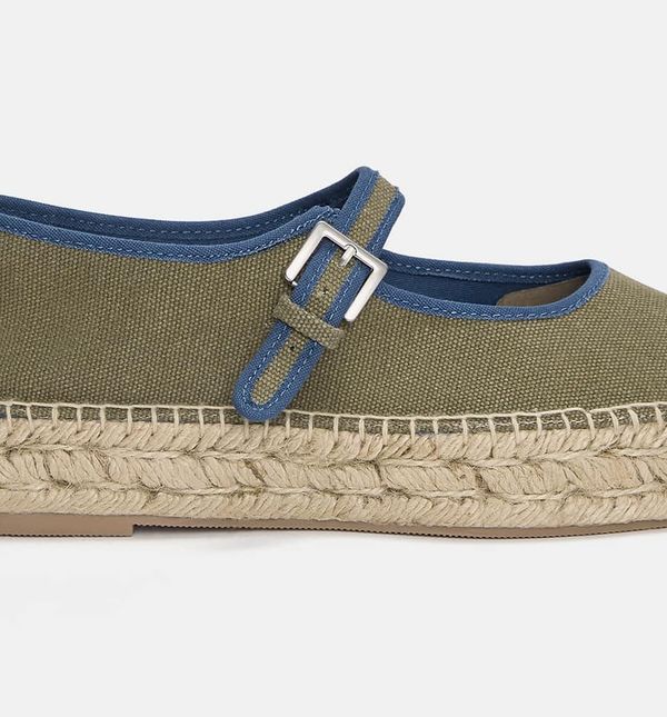 Pull&Bear, 29,99 eura