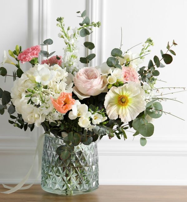 Cvijeće u vazi svaki prostor podigne na višu razinu