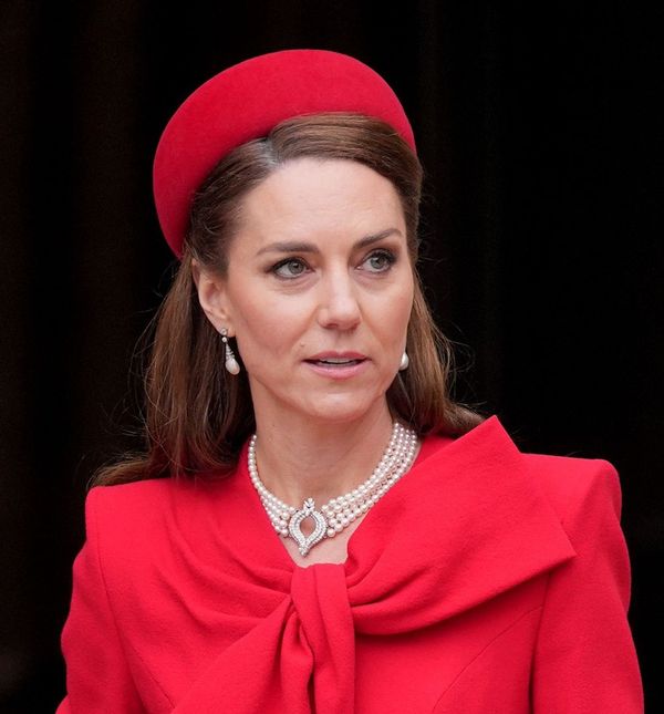 Catherine Middleton u crvenoj kombinaciji na proslavi Dana Commonwealtha