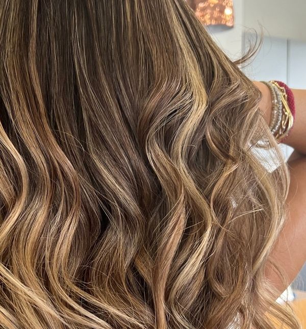 Sombré je nježnija varijanta ombré frizure i bit će glavni hit ovog proljeća