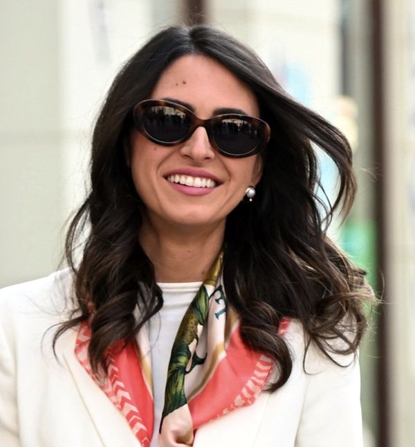 Lijepa dama iz Zagreba u Mary Jane cipelama