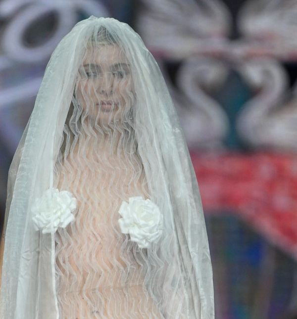 Prozirna vjenčanica