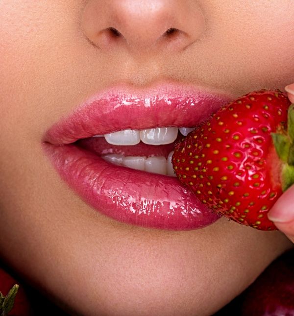 Usne u boji jagode novi su proljetni trend