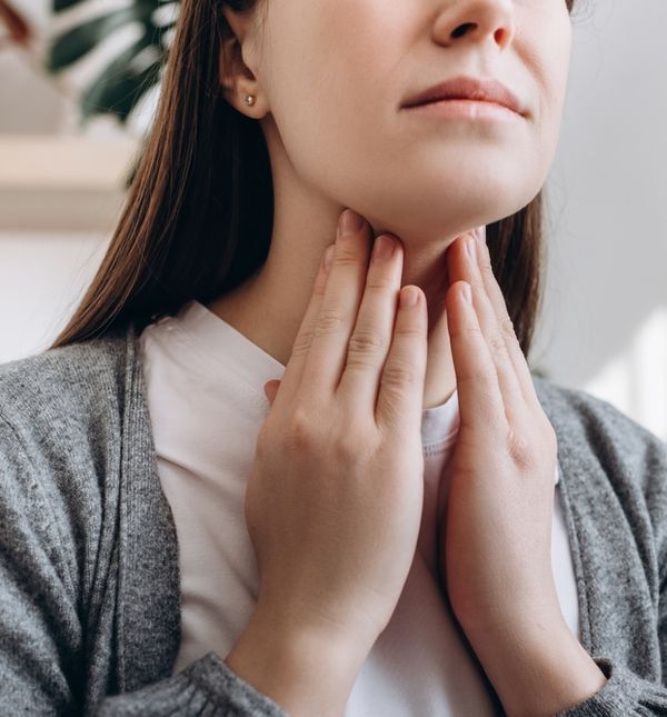 Budući da se u krajnicima skupljaju ostaci hrane i nastaju upale, uobičajeno je da to područje nateče