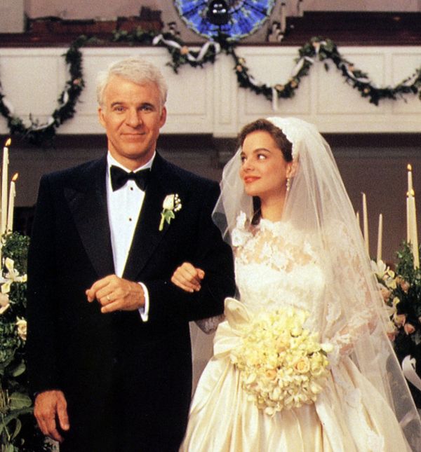 Steve Martin i Kimberly Williams u kultnoj komediji Mladenkin otac