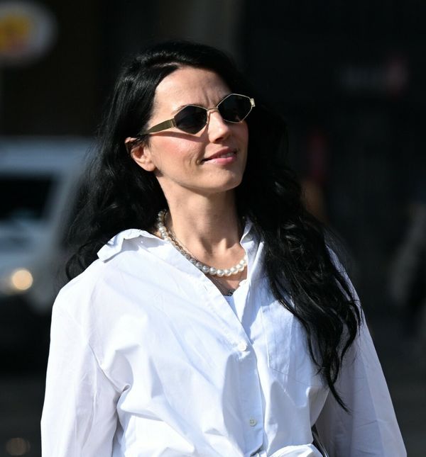 Zagrebačko izdanje u srebrnim štiklama