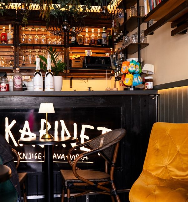 Sandro Slavnić, Kabinet