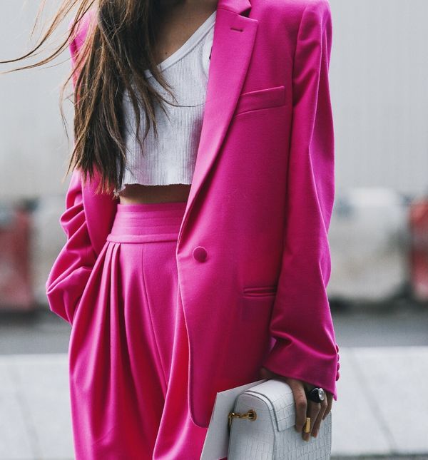 Odijela i kompleti su odličan odabir za proljetne svečanosti