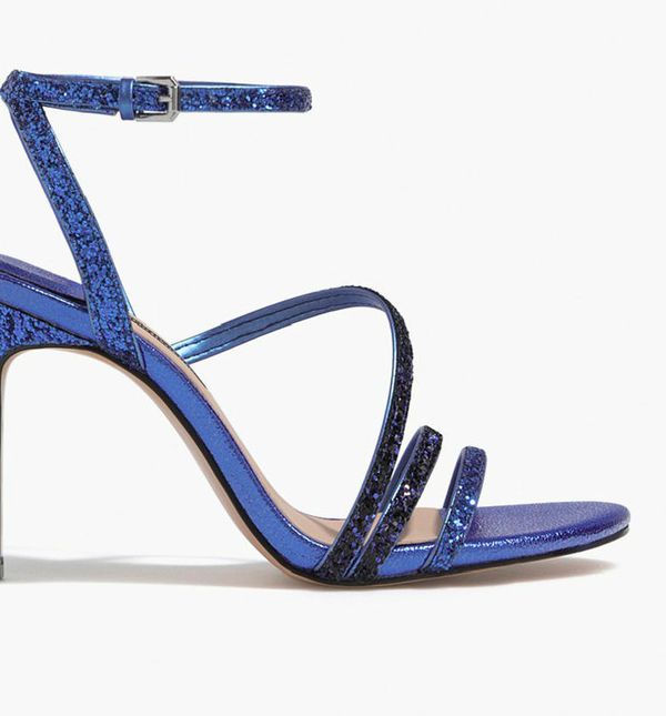 Stradivarius, 299,90 kn