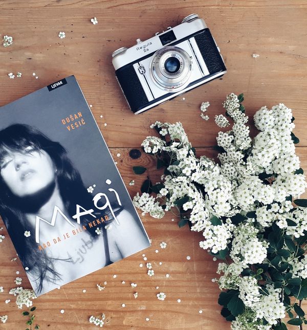 \'Magi: Kao da je bila nekad\', biografija klavijaturistice beogradske glazbene skupine Ekaterina Velika