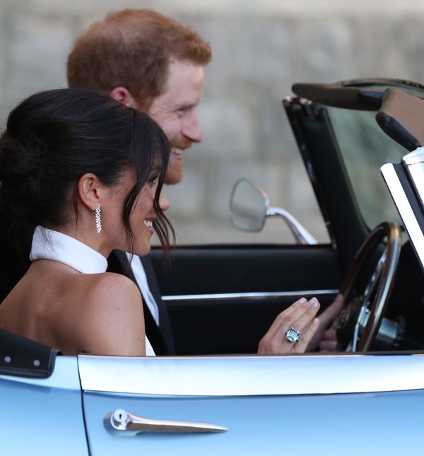 Meghan i Harry u oldtajmeru Jaguar uputili su se u dvorac Frogmore