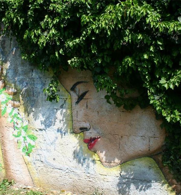 Ove je godine Floraart najavljen kombinacijom street arta ukrašenog zelenilom i biljkama