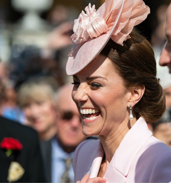 Vojvotkinja i vojvoda od Cambridgea na vrtnoj zabavi u Buckinghamskoj palači