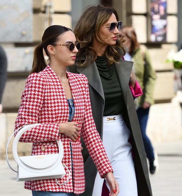Torba brenda Jacquemus u zagrebačkom street style izdanju