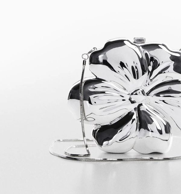 Mango torbica u obliku cvijeta, 59,99 eura