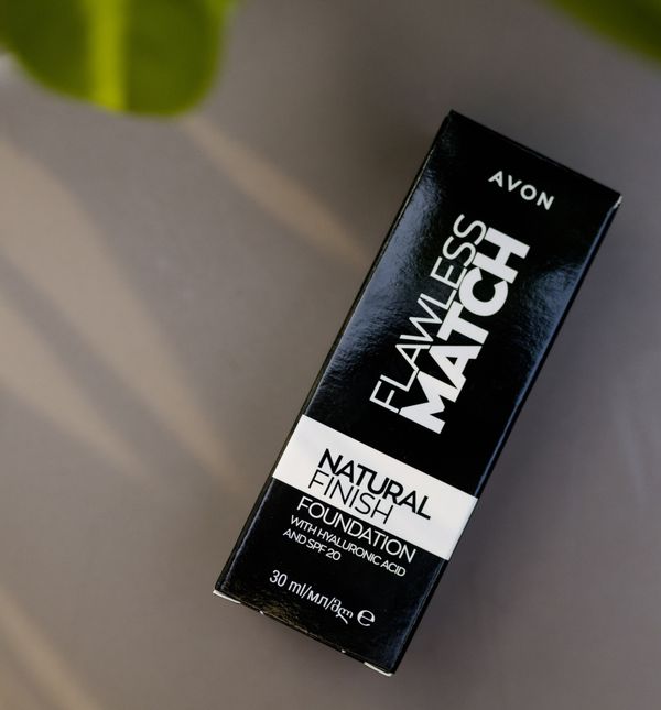 Avon Flawless Match Natural Finish Foundation