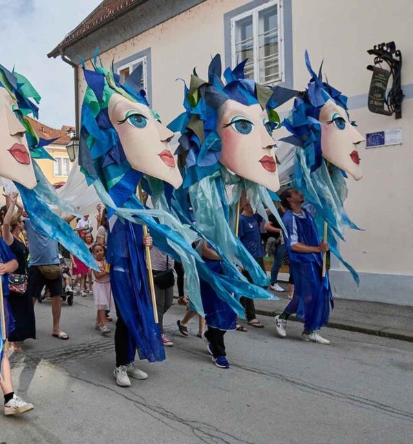 Lutke i lutkari na ulicama Karlovca