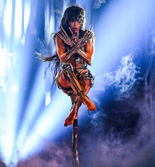 Kostim izvođačice Loreen dizajnirala je Paula Mihovilović