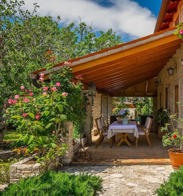 Kamena kuća, Svetvinčenat, Istra - 11